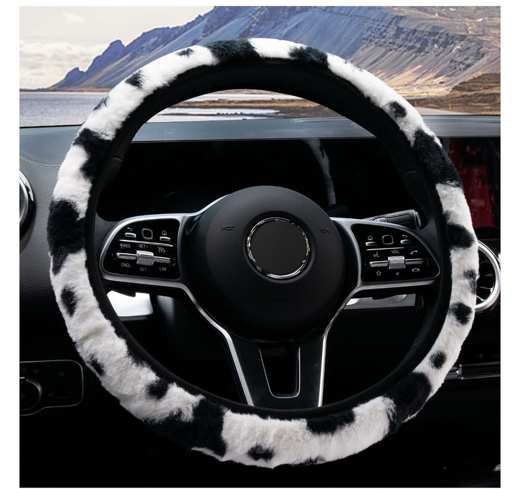 Fuzzy Cowprint steering wheel covers l