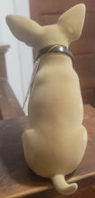 Load image into Gallery viewer, ¡yo quiero taco bell!  Bobble head dog
