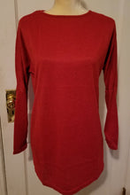 Load image into Gallery viewer, Red heathered sweater tunic
